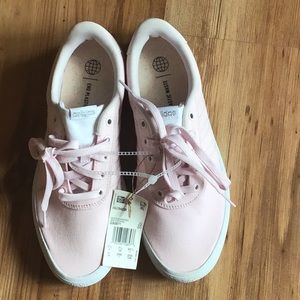 NWT Adidas Skateboarding